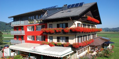 Hotels am See - Region Attersee - Hotel Haberl - Hausansicht - Hotel Haberl - Attersee