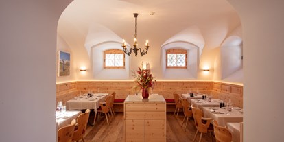 Hotels am See - Schweiz - Enoteca & Osteria Murütsch im historischen Gewölbe - Parkhotel Margna