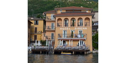 Hotels am See - Italien - Seite von Gardasee mit Terrasse - HOTEL SIRENA