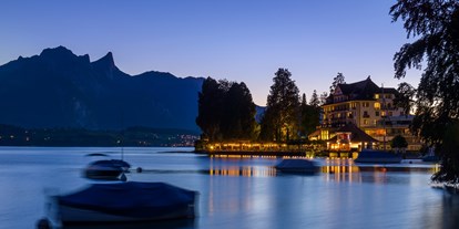 Hotels am See - Schweiz - Traumhafte Abendstimmung - Parkhotel Gunten