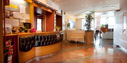 Hotels am See - Italien - Reception - Hotel Venezia