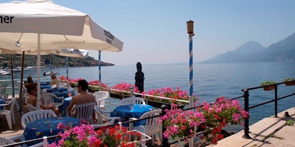 Hotels am See - Italien - Assenza di Brenzone. Von hier aus können Sie die Fähre nehmen und den See überqueren.  - Hotel Eden Gardasee
