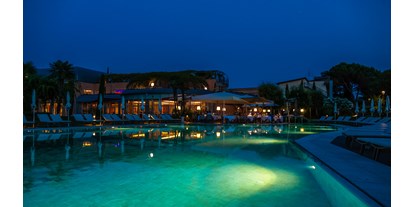 Hotels am See - Italien - Aussen Abendessen - Hotel Corte Valier