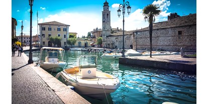 Hotels am See - Italien - alten Hafen von Lazise, von Hotel zu Fuß erreichbar - Hotel Corte Valier